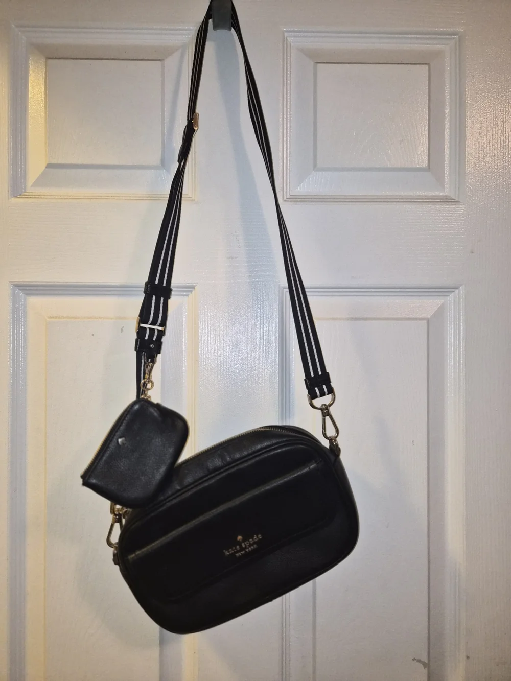 Kate Spade Black Leather Crossbody Bag with Strap Pouch